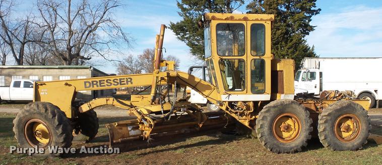 image for item AX9042 Dresser A560E motor grader