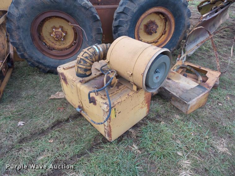 image for item AX9042 Dresser A560E motor grader