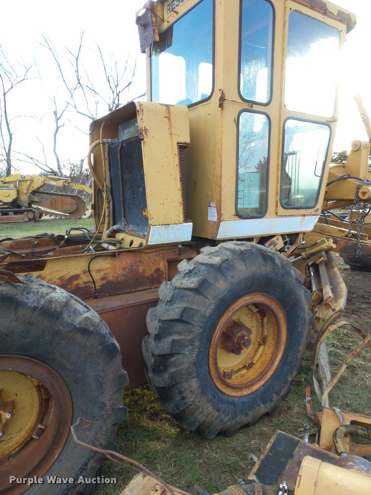 image for item AX9042 Dresser A560E motor grader