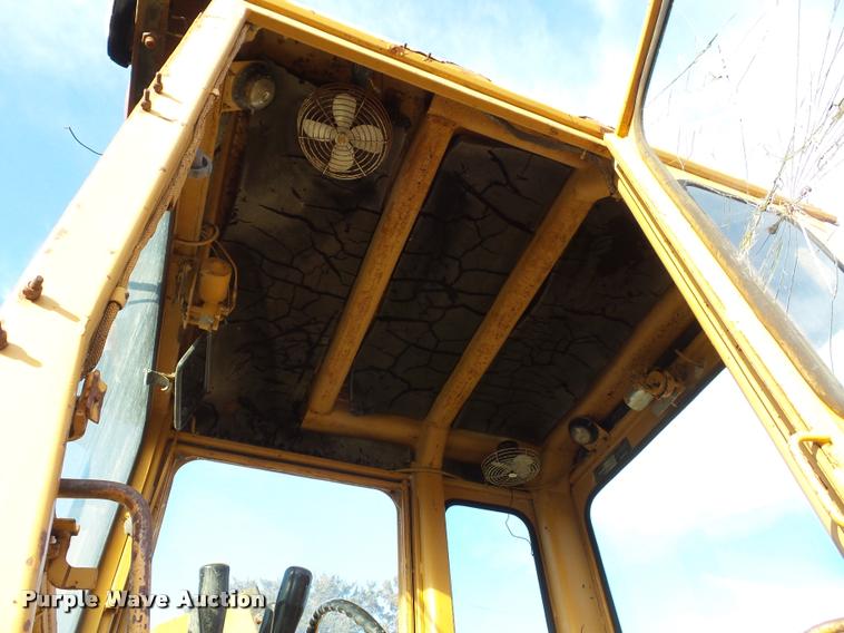 image for item AX9042 Dresser A560E motor grader