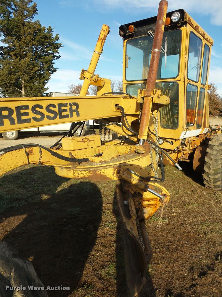 image for item AX9042 Dresser A560E motor grader