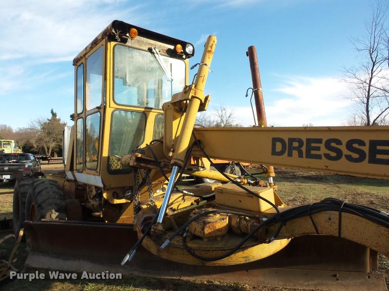 image for item AX9042 Dresser A560E motor grader