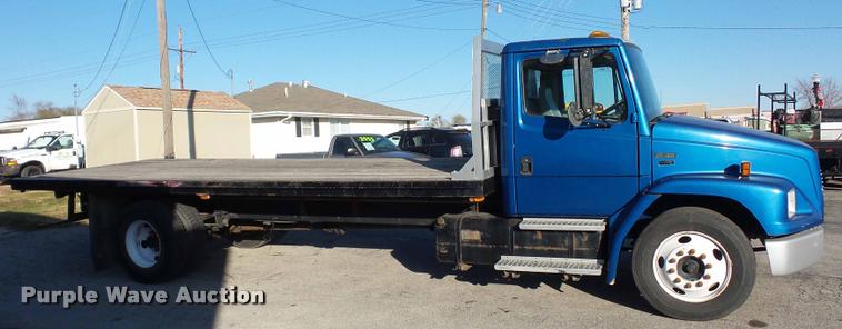 image for item AX9047 2002 Freightliner FL60 flatbed truck