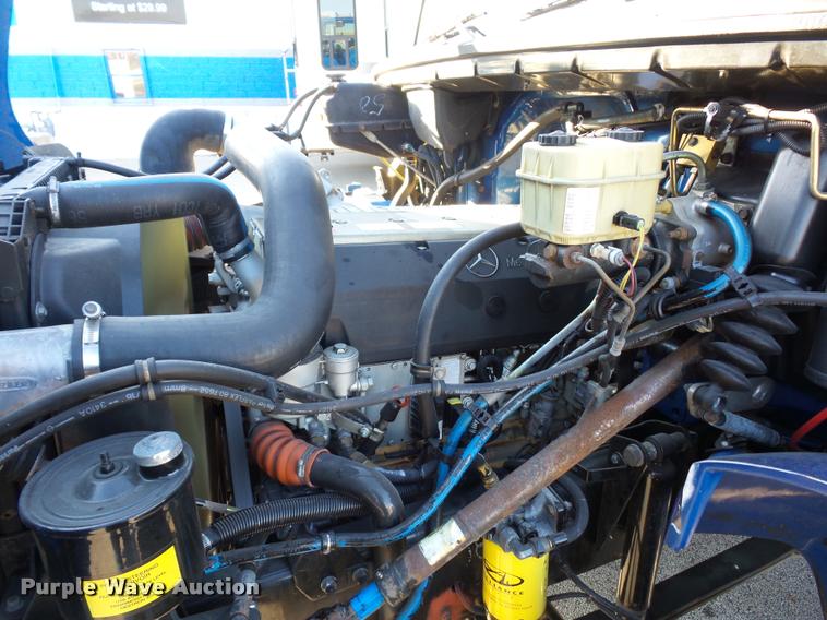 image for item AX9047 2002 Freightliner FL60 flatbed truck