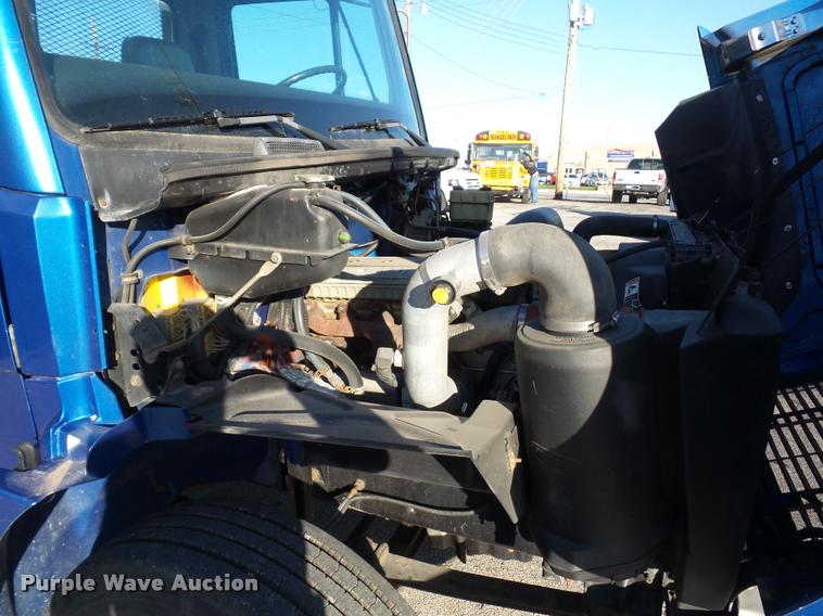 image for item AX9047 2002 Freightliner FL60 flatbed truck