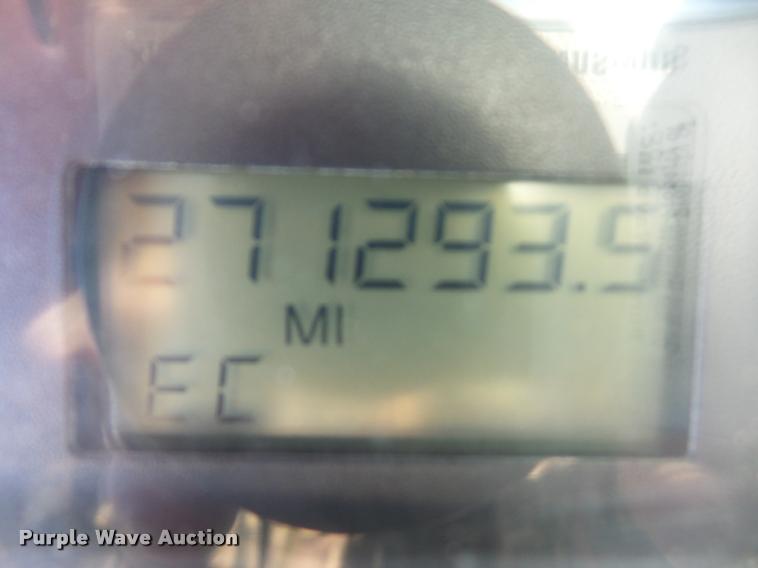 image for item AX9047 2002 Freightliner FL60 flatbed truck