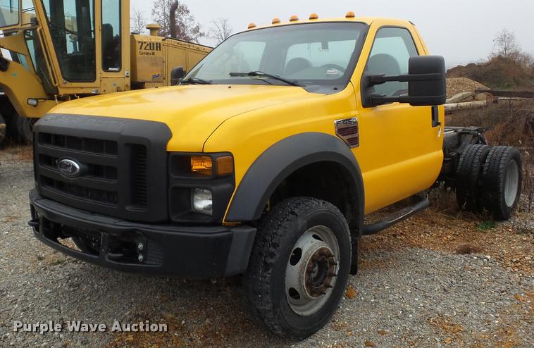 image for item BG9527 2008 Ford F450 Super Duty truck cab and chassis