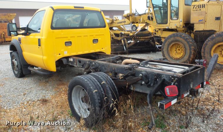 image for item BG9527 2008 Ford F450 Super Duty truck cab and chassis