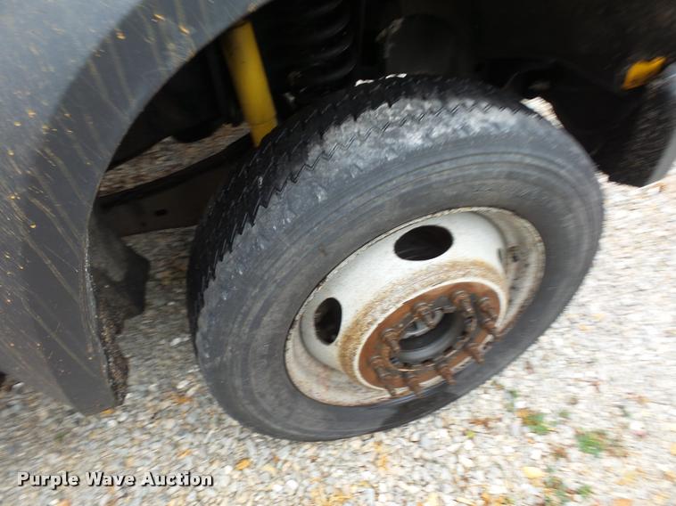 image for item BG9527 2008 Ford F450 Super Duty truck cab and chassis