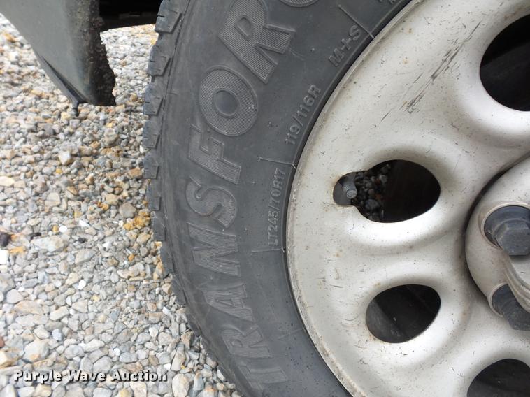 image for item BG9529 2005 Chevrolet Silverado 1500 pickup truck