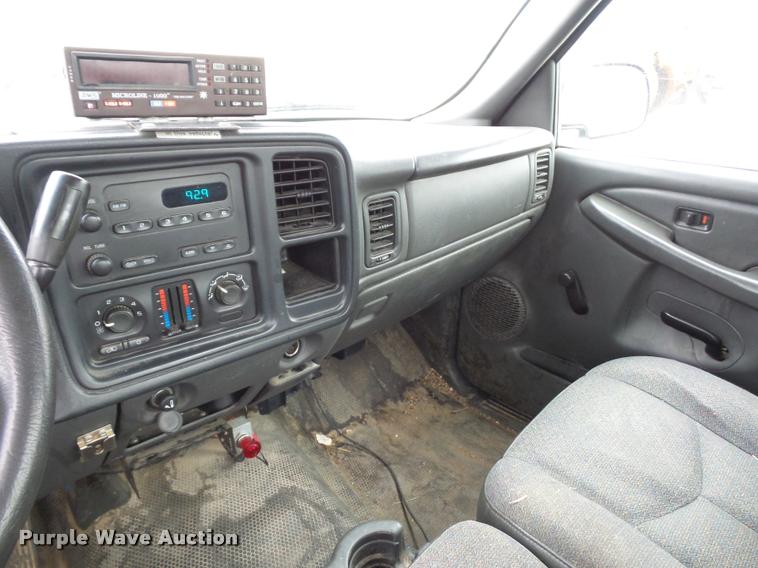 image for item BG9529 2005 Chevrolet Silverado 1500 pickup truck