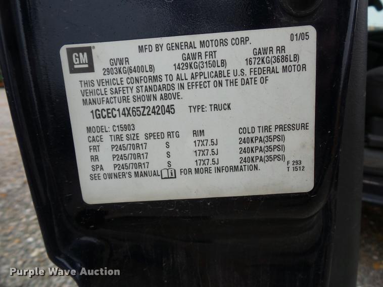 image for item BG9529 2005 Chevrolet Silverado 1500 pickup truck