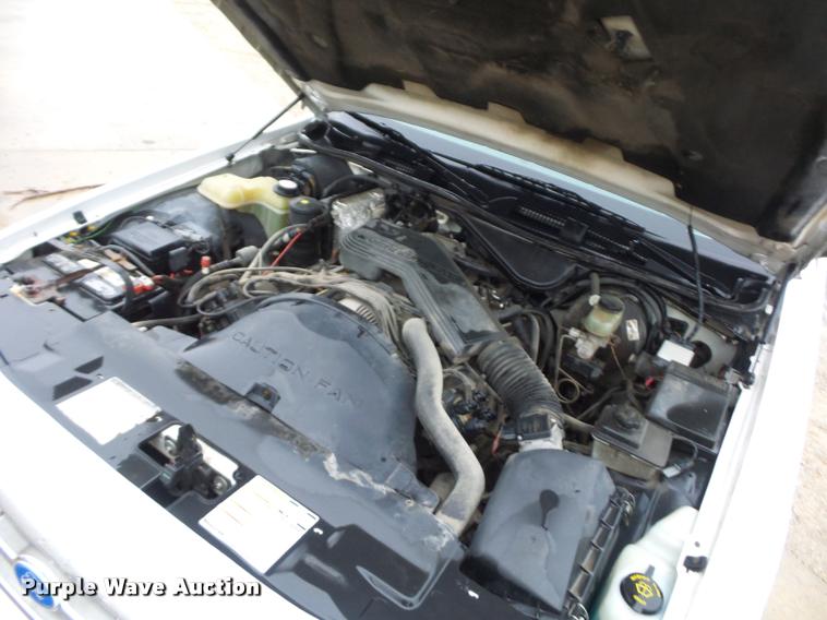 image for item BG9534 1995 Ford Crown Victoria Police Interceptor