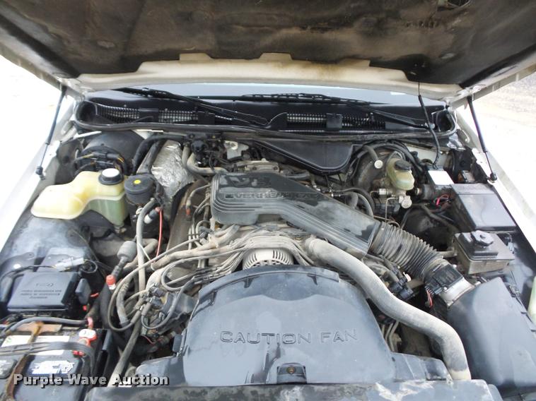 image for item BG9534 1995 Ford Crown Victoria Police Interceptor