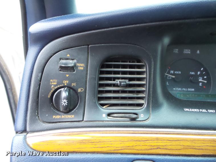 image for item BG9534 1995 Ford Crown Victoria Police Interceptor