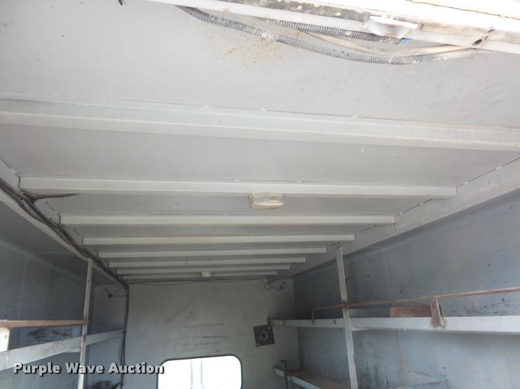 image for item BG9545 1999 Freightliner FL70 utility truck