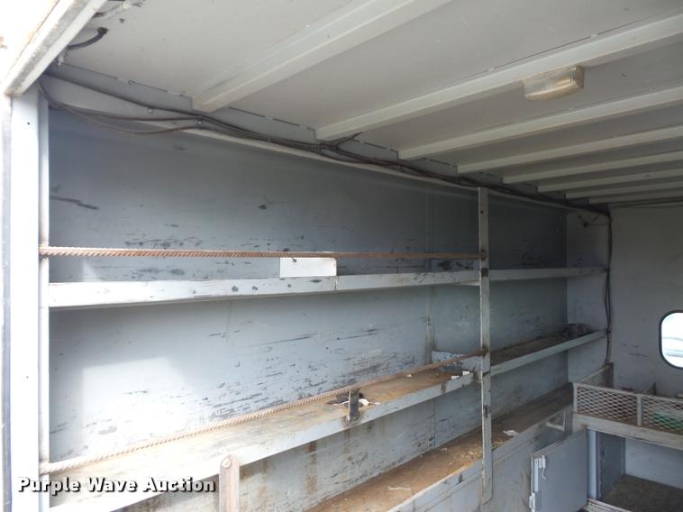 image for item BG9545 1999 Freightliner FL70 utility truck