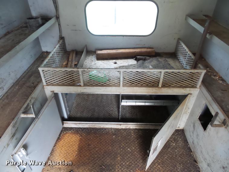 image for item BG9545 1999 Freightliner FL70 utility truck