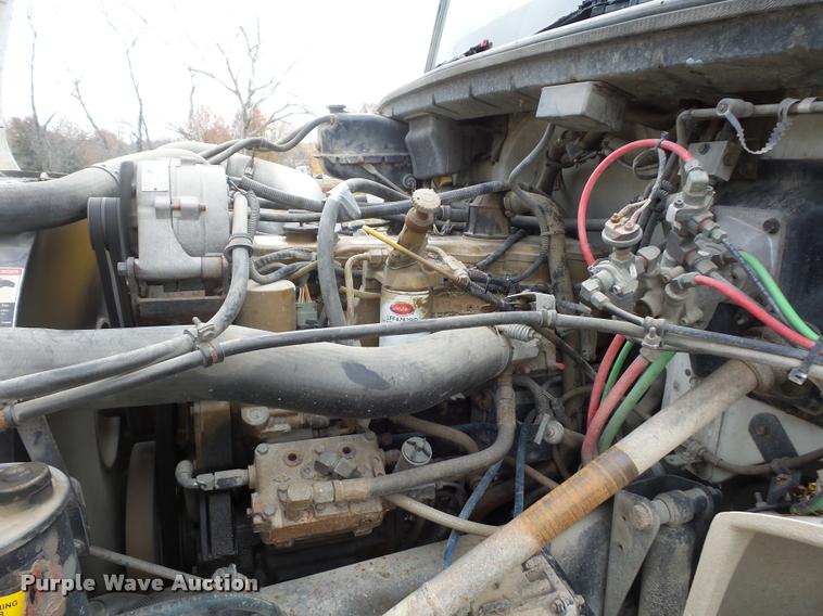 image for item BG9545 1999 Freightliner FL70 utility truck