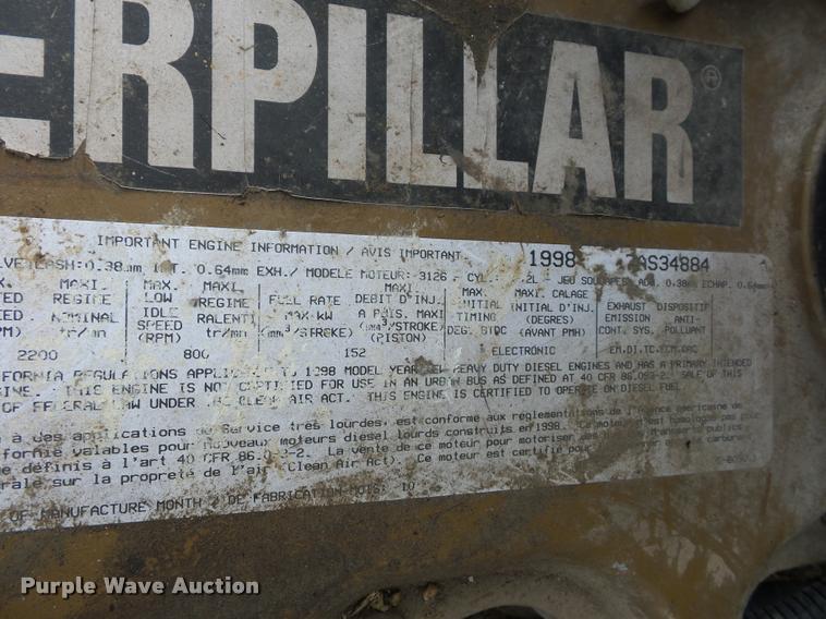 image for item BG9545 1999 Freightliner FL70 utility truck