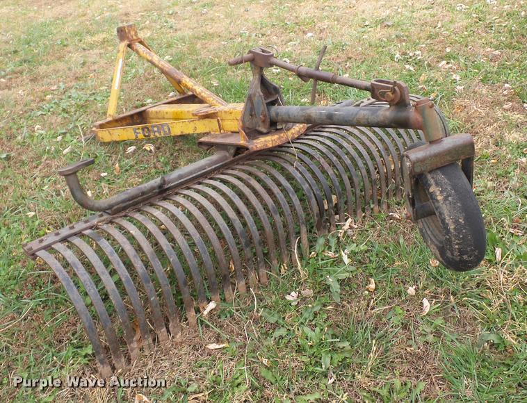 image for item BG9554 Ford rock rake