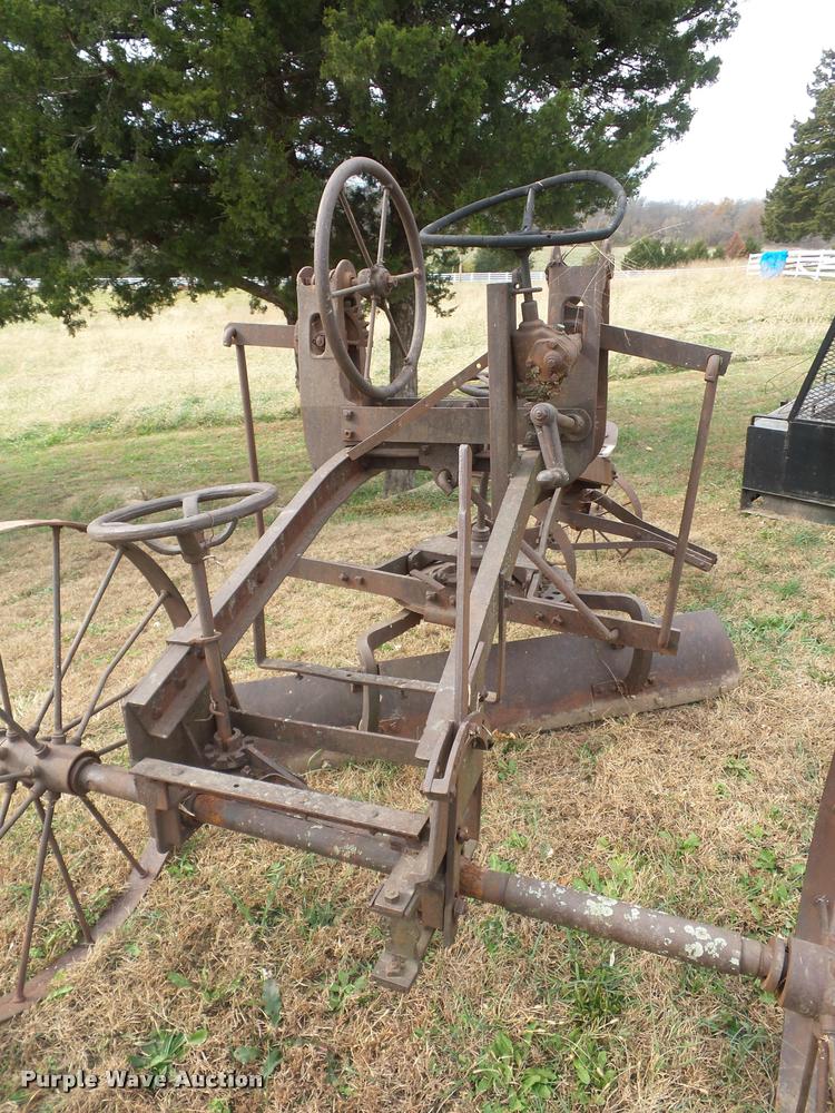 image for item BG9557 Horse drawn grader