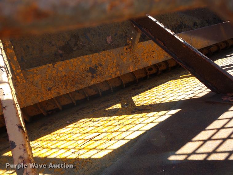 image for item BG9567 Henderson salt spreader