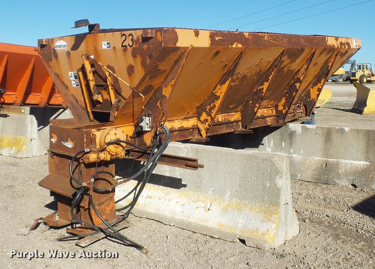 Henderson salt spreader in Harrisonville, MO Item BG9568 sold Purple Wave