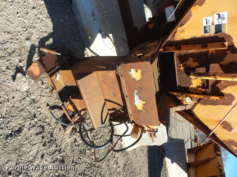 image for item BG9568 Henderson salt spreader