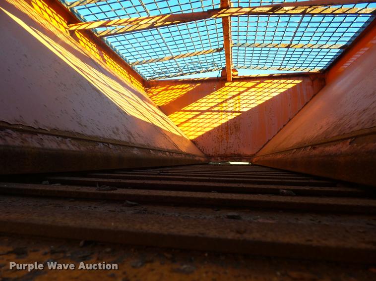 image for item BG9569 Swenson steel salt spreader