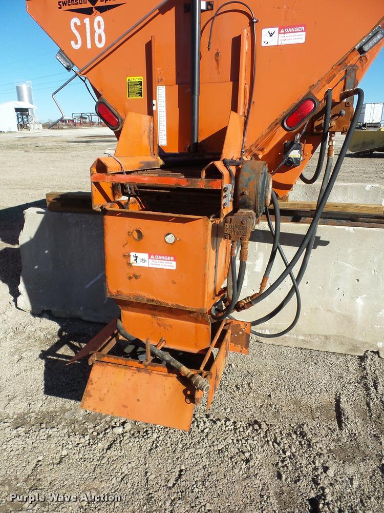 image for item BG9570 Swenson steel salt spreader