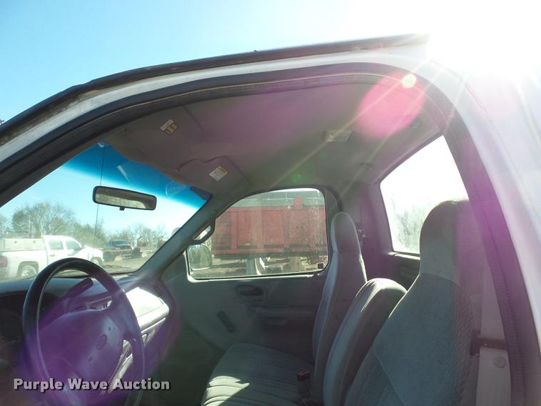 image for item BG9573 1999 Ford F150 pickup truck