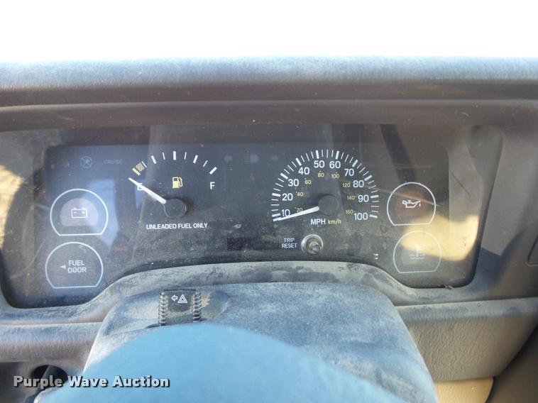 image for item BG9575 1999 Jeep Cherokee SUV