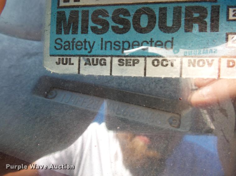 image for item BG9575 1999 Jeep Cherokee SUV