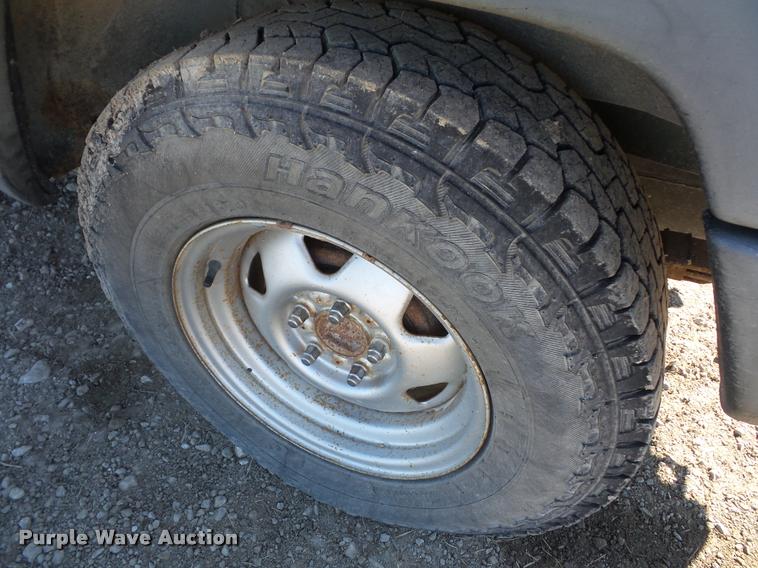 image for item BG9576 1999 Jeep Cherokee SUV