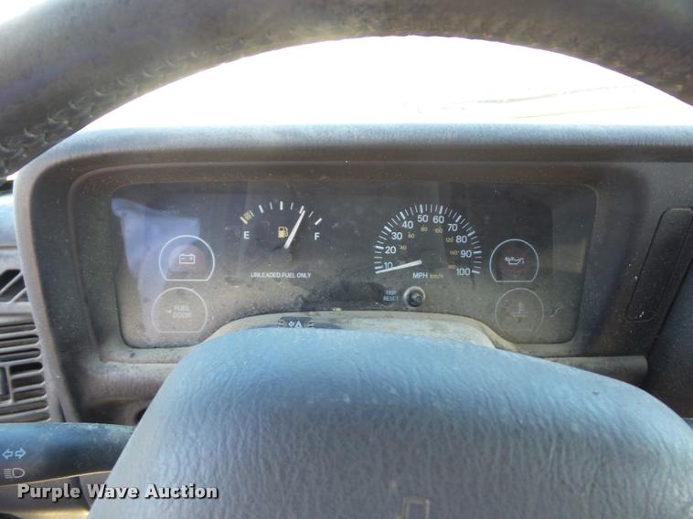 image for item BG9576 1999 Jeep Cherokee SUV