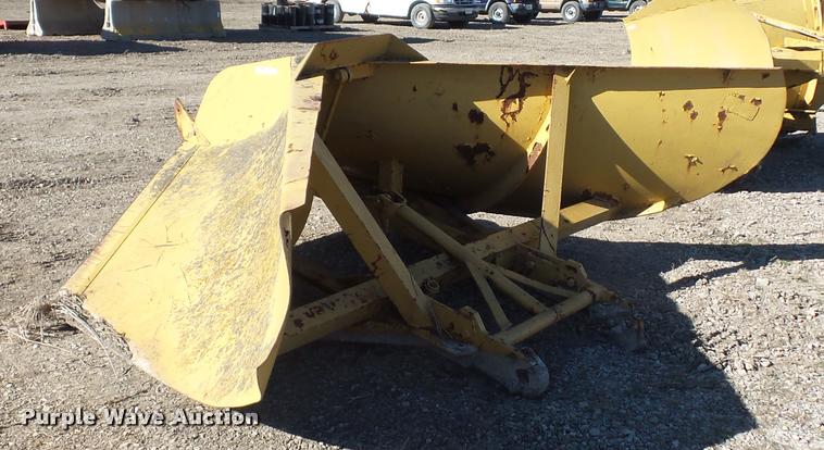 image for item BG9580 Balderson V10 V snow plow