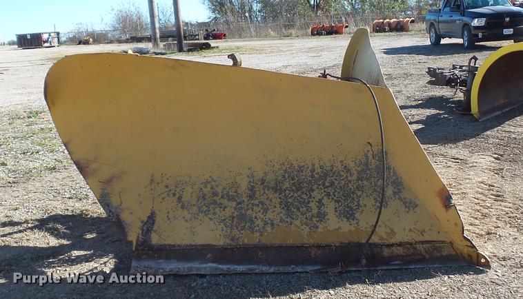 image for item BG9581 Balderson V11 V snow plow