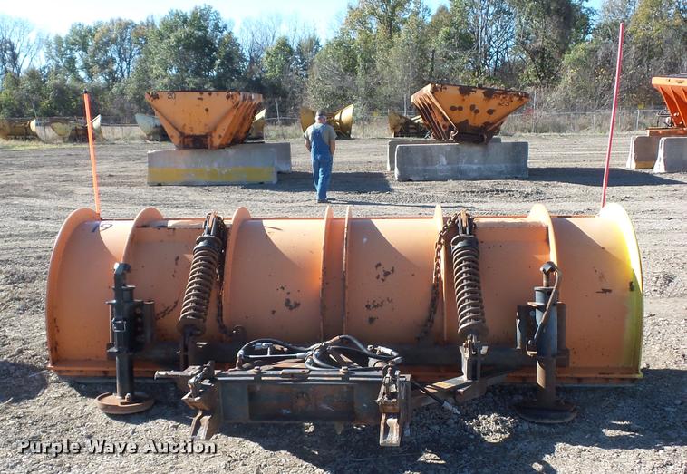 image for item BG9582 Henderson snow plow