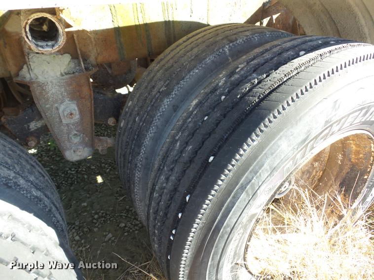 image for item BG9584 1995 Polar tank trailer