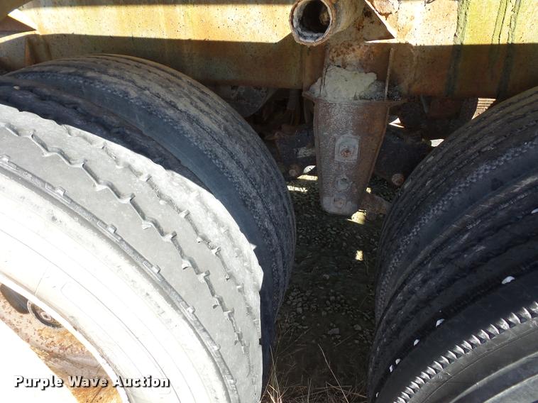 image for item BG9584 1995 Polar tank trailer