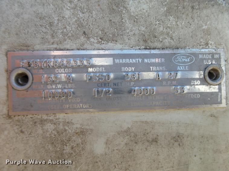 image for item BM9567 1966 Ford F350 tow truck