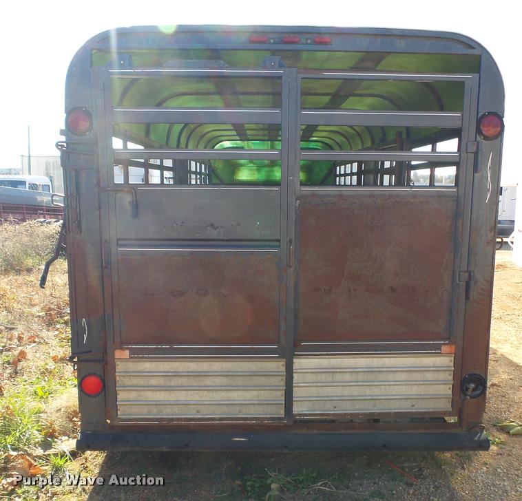 image for item BM9571 1990 Blair livestock trailer