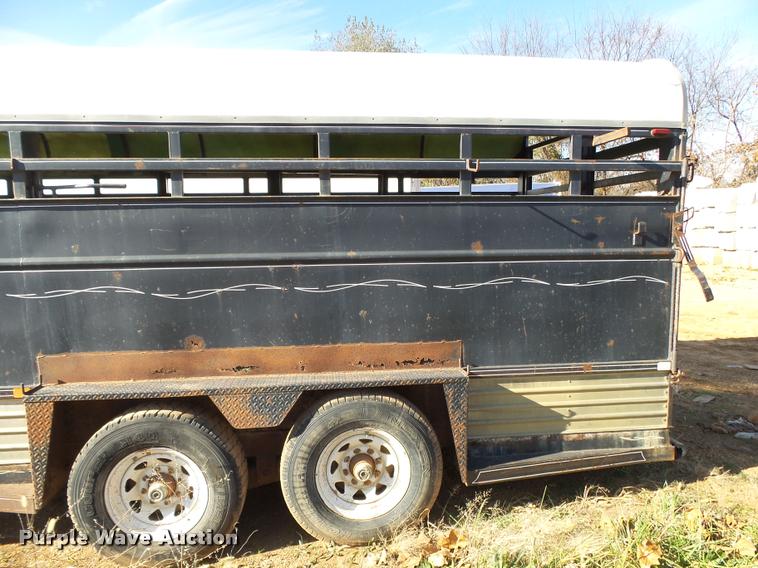 image for item BM9571 1990 Blair livestock trailer