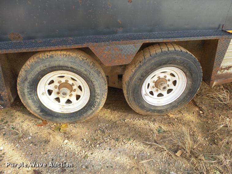 image for item BM9571 1990 Blair livestock trailer