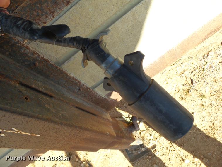 image for item BM9571 1990 Blair livestock trailer