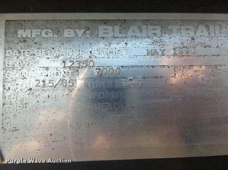image for item BM9571 1990 Blair livestock trailer