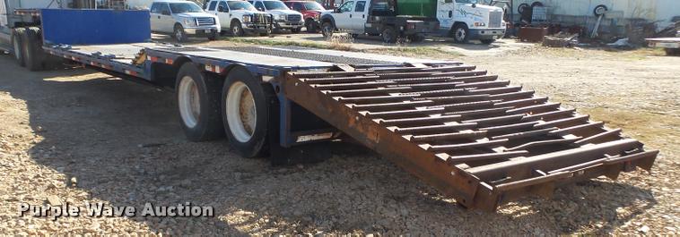 image for item BM9572 1997 Clark CPDFRT-97 double drop deck trailer