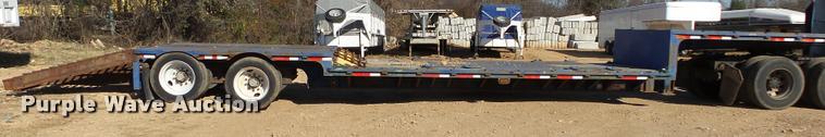image for item BM9572 1997 Clark CPDFRT-97 double drop deck trailer
