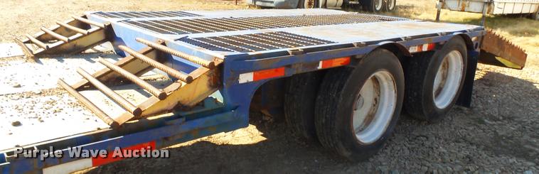 image for item BM9572 1997 Clark CPDFRT-97 double drop deck trailer